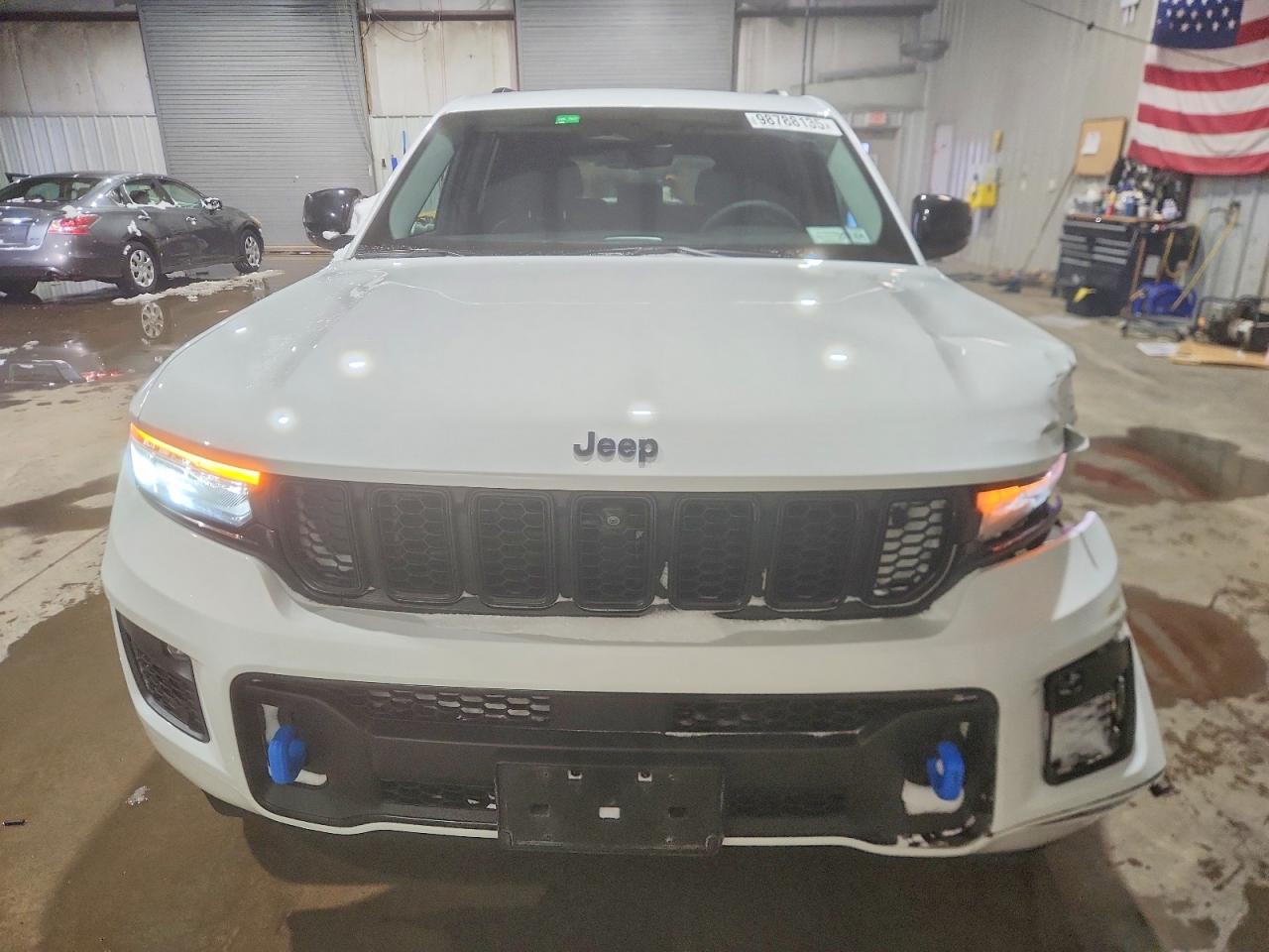 2023 JEEP GRAND CHEROKEE LIMITED 4XE photo 5