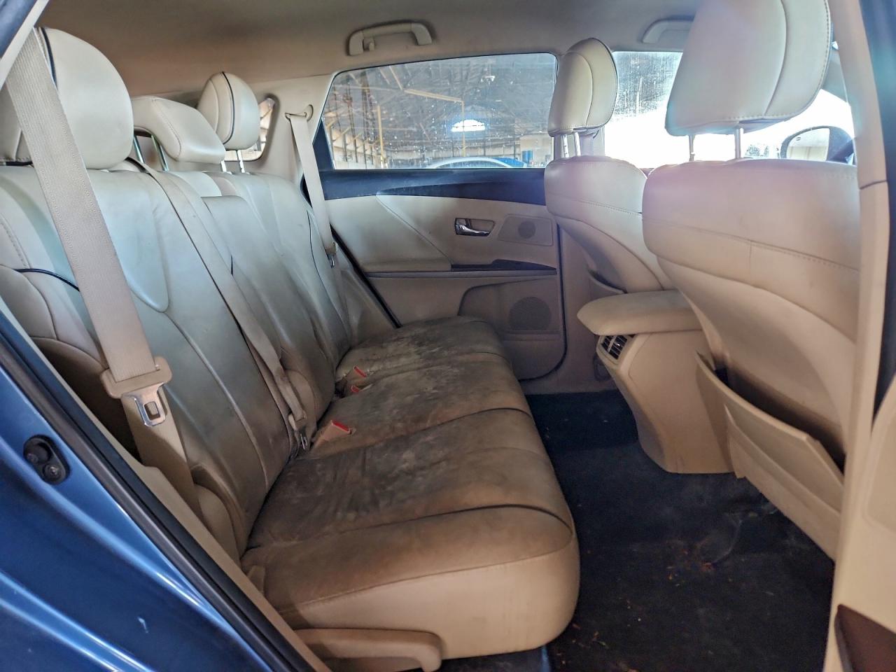 2009 TOYOTA VENZA photo 10