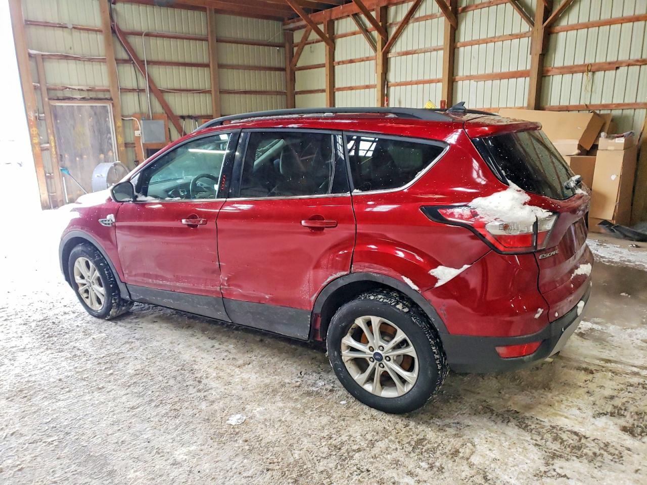 2018 FORD ESCAPE SEL photo 2