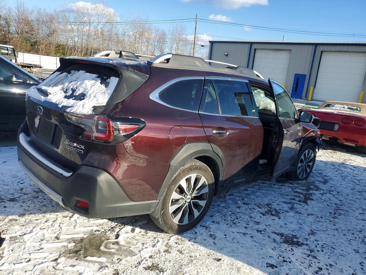 2023 SUBARU OUTBACK TOURING photo 3