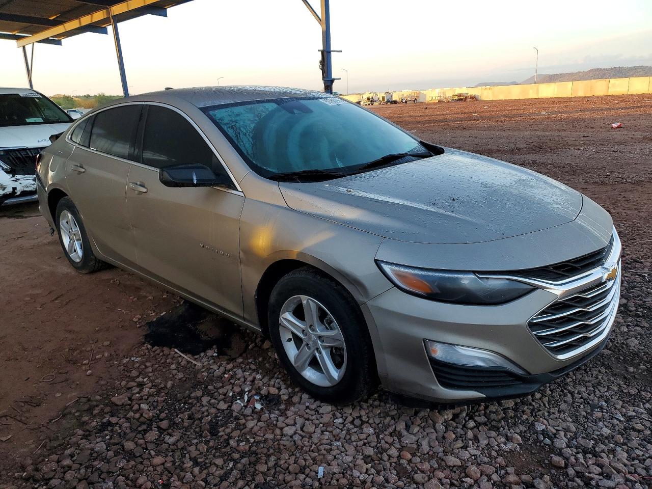2023 CHEVROLET MALIBU LS photo 4