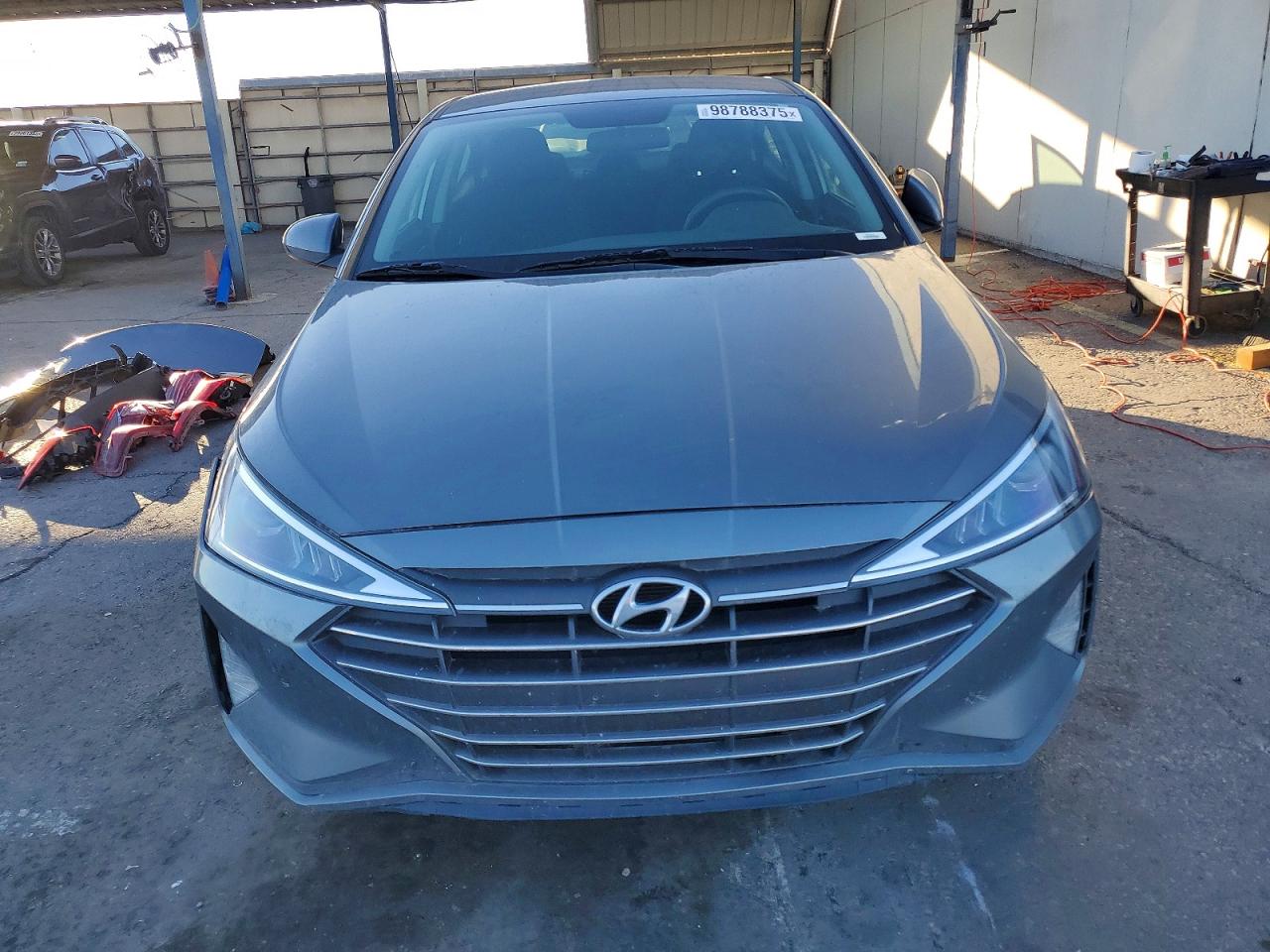 2019 HYUNDAI ELANTRA SE photo 5