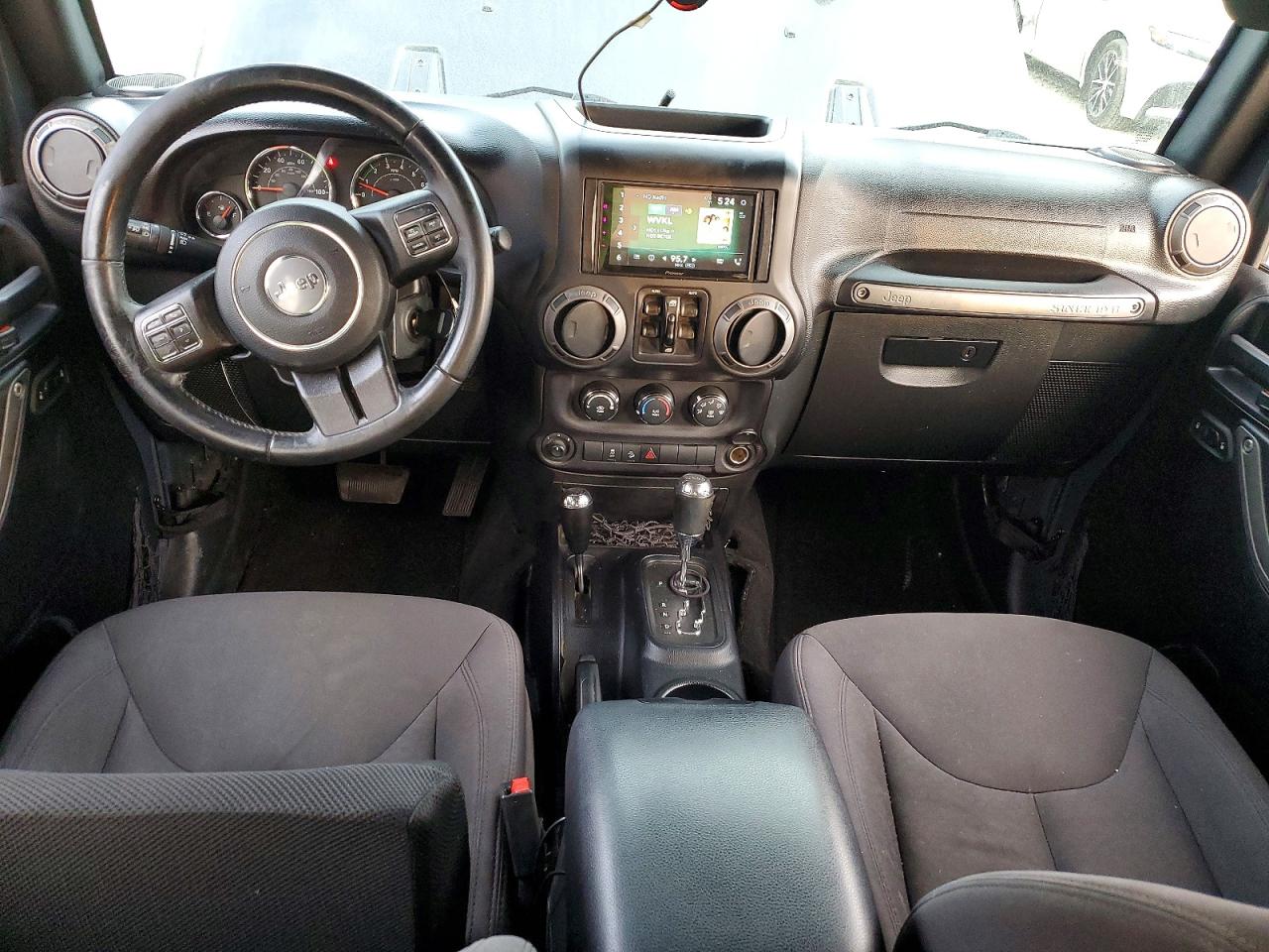 2016 JEEP WRANGLER UNLIMITED SPORT photo 15
