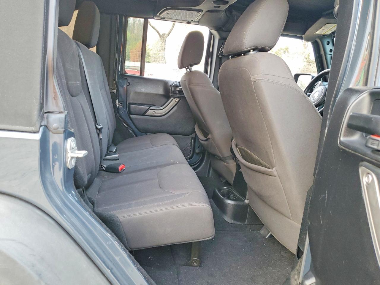 2016 JEEP WRANGLER UNLIMITED SPORT photo 21