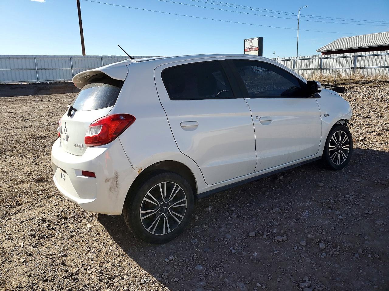 2017 MITSUBISHI MIRAGE GT photo 3