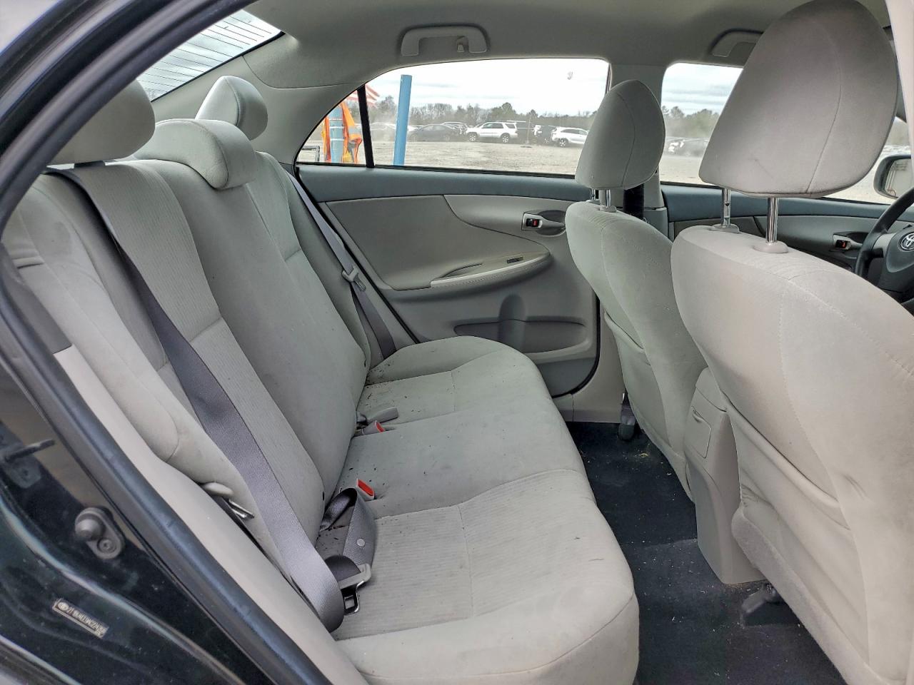 2010 TOYOTA COROLLA BASE photo 10
