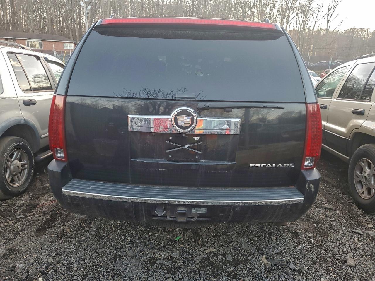 2007 CADILLAC ESCALADE LUXURY photo 6