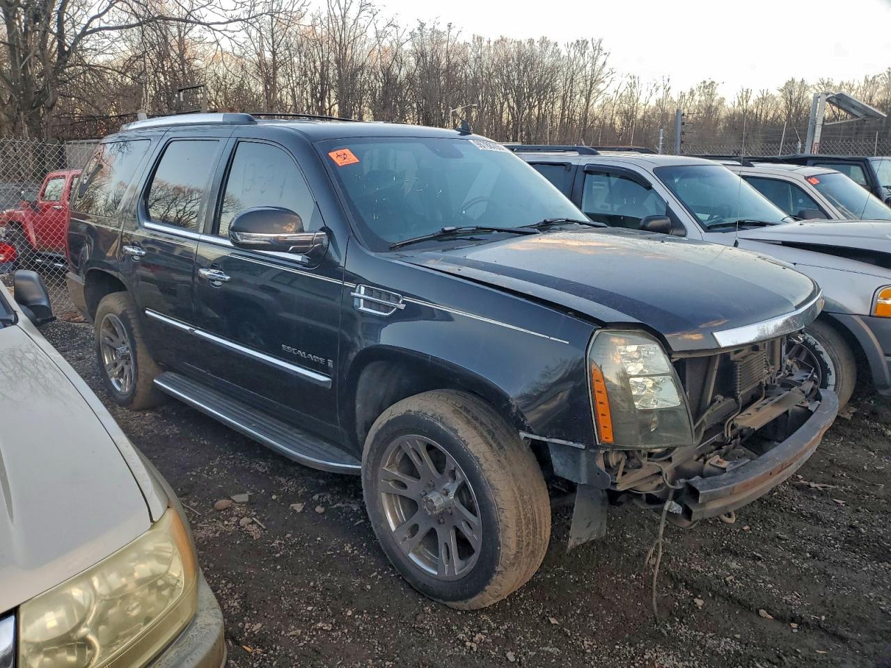 2007 CADILLAC ESCALADE LUXURY photo 4