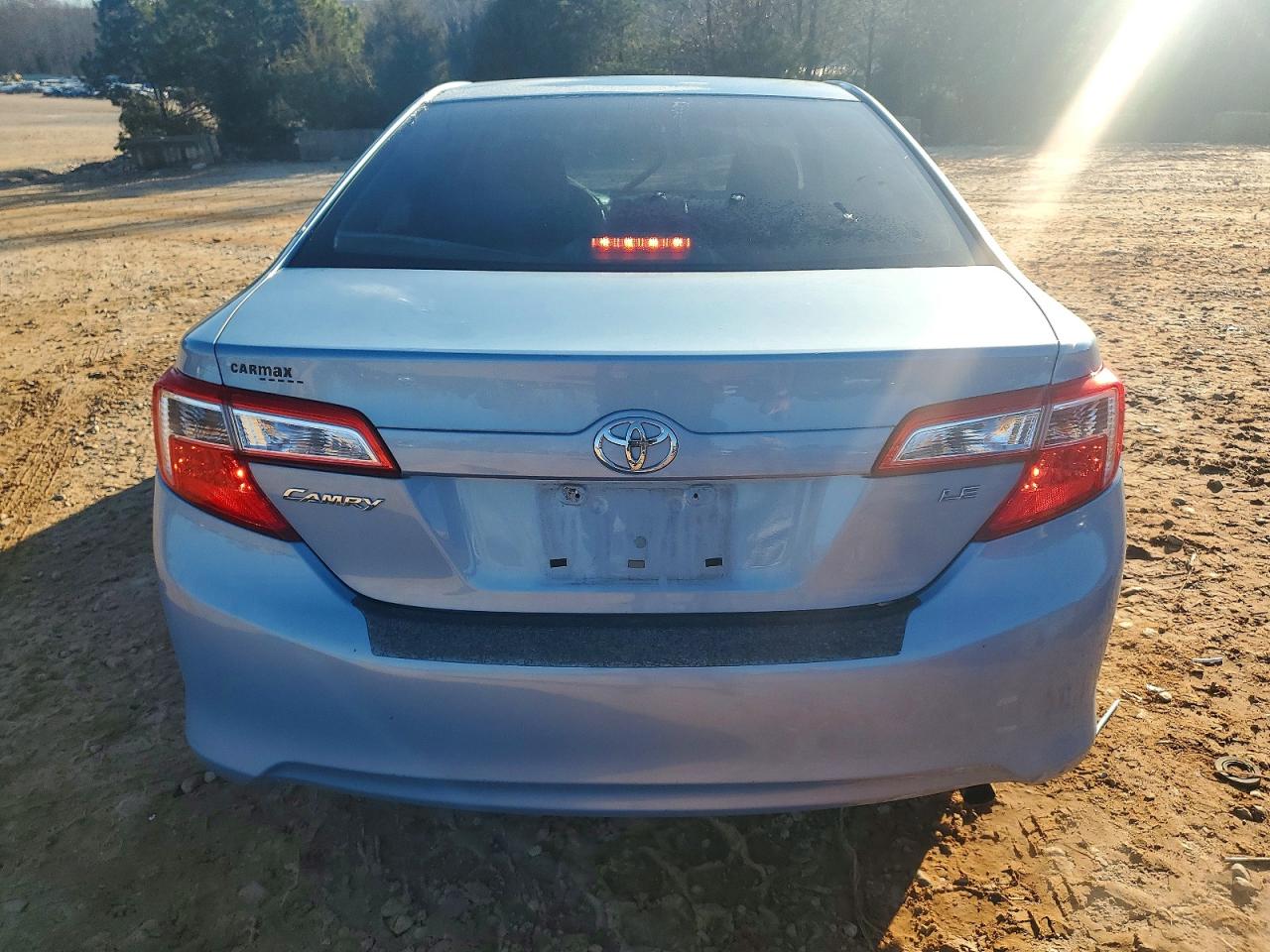 2013 TOYOTA CAMRY L photo 6