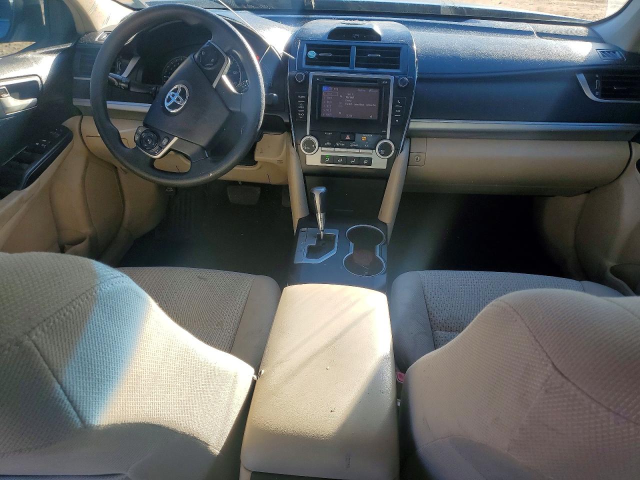 2013 TOYOTA CAMRY L photo 8