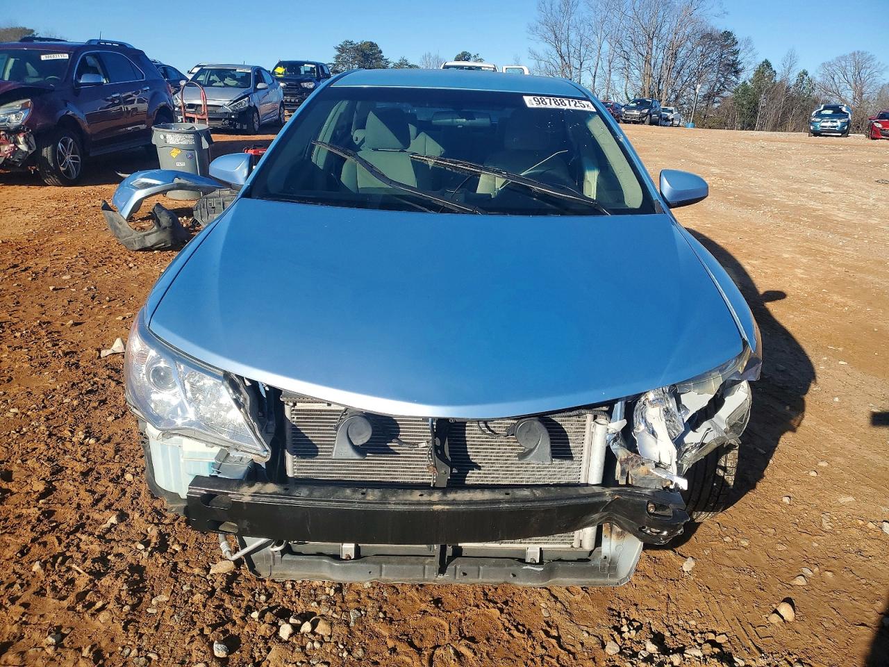 2013 TOYOTA CAMRY L photo 5