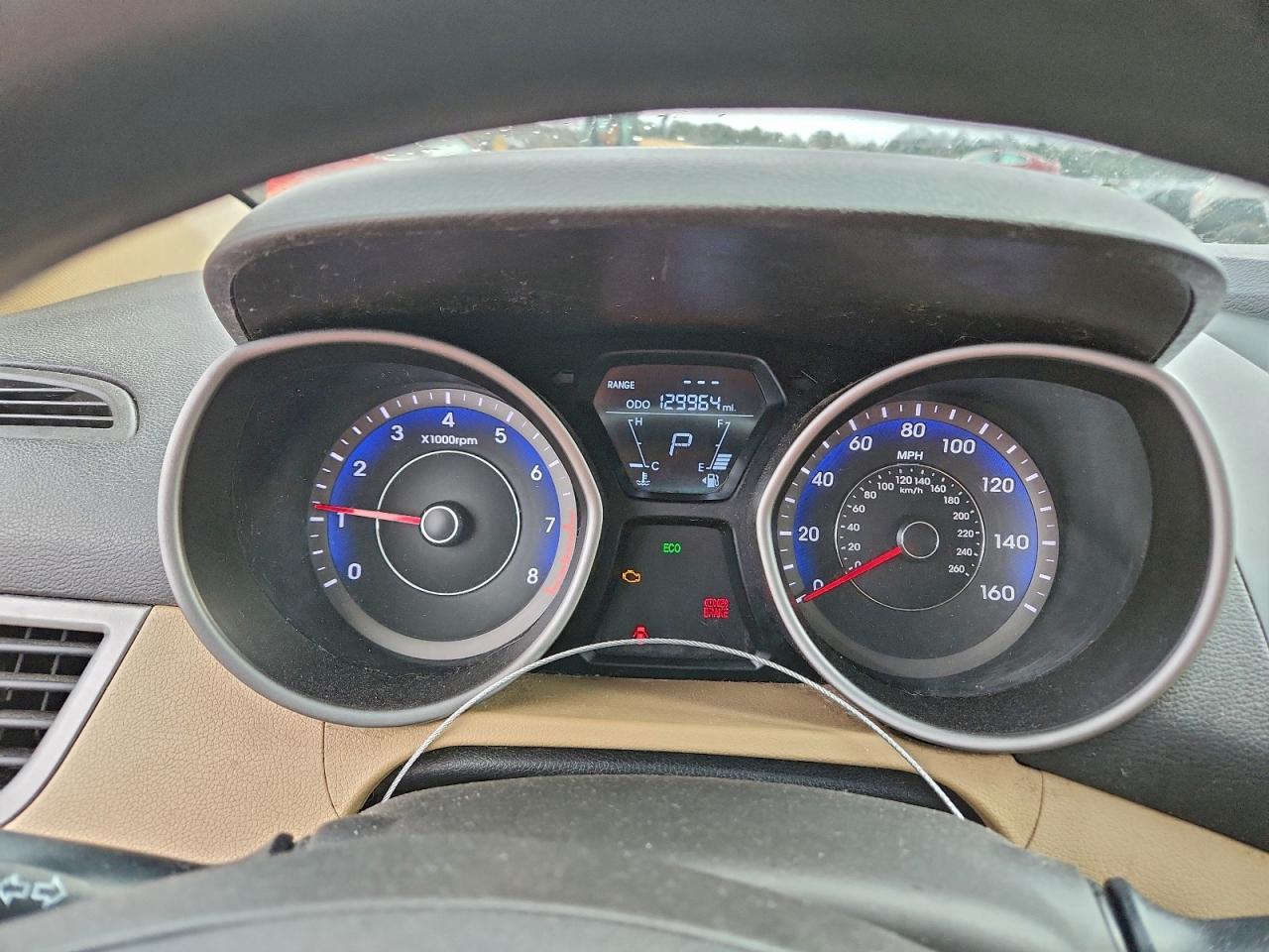 2013 HYUNDAI ELANTRA GLS photo 9