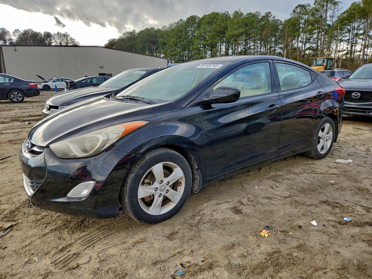 2013 HYUNDAI ELANTRA