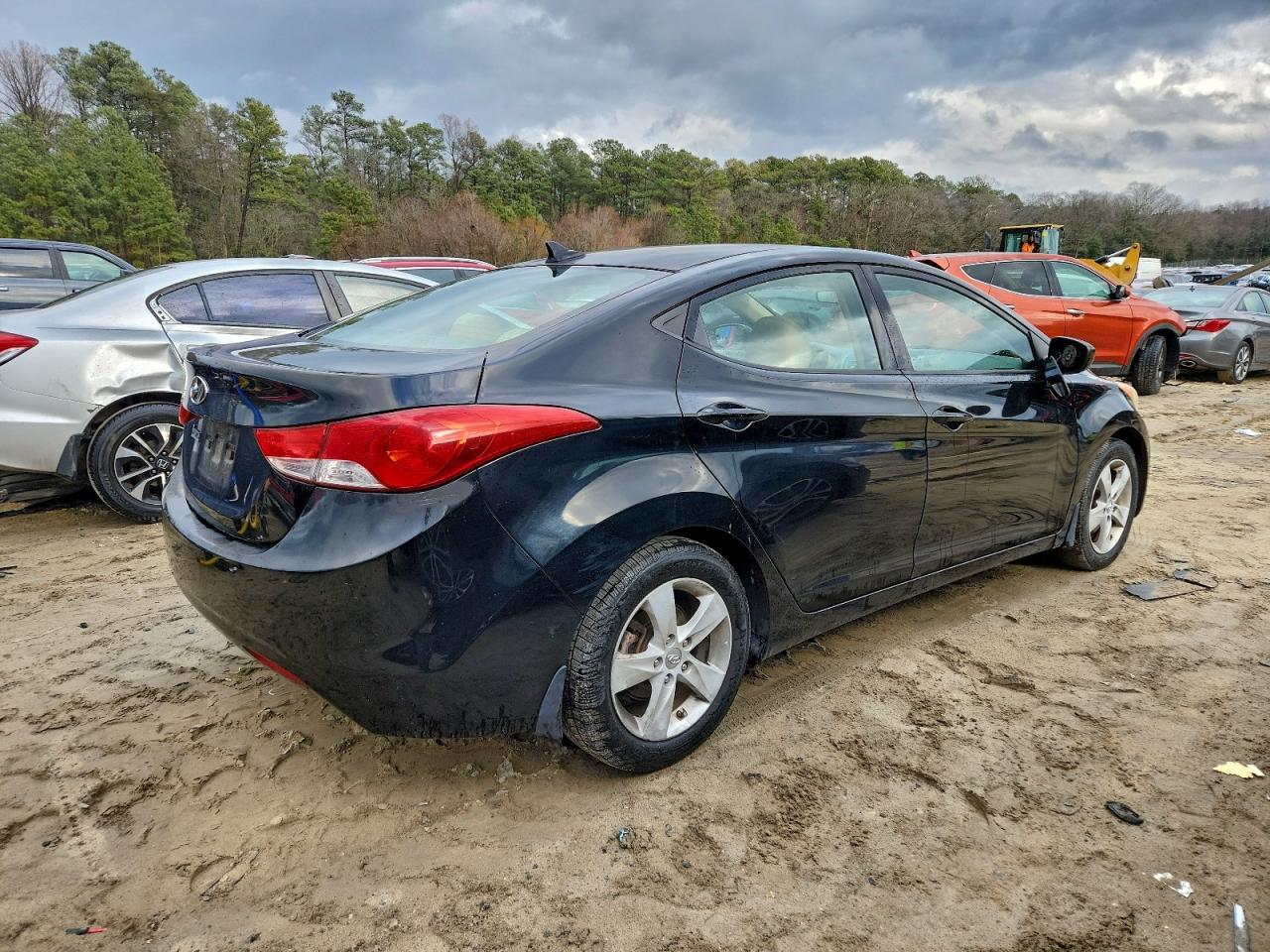 2013 HYUNDAI ELANTRA GLS photo 3