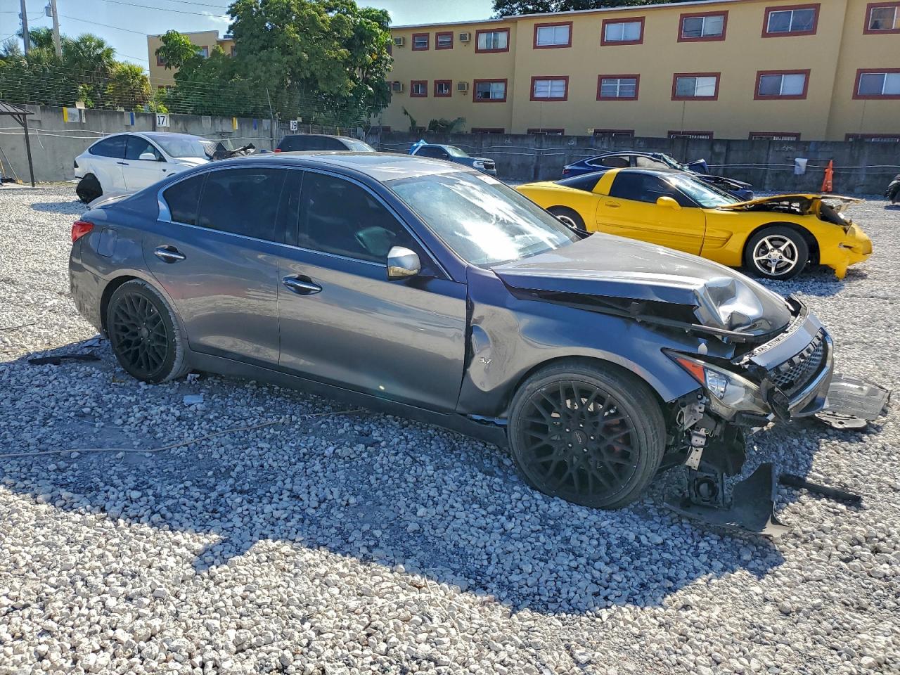 2015 INFINITI Q50 BASE photo 4