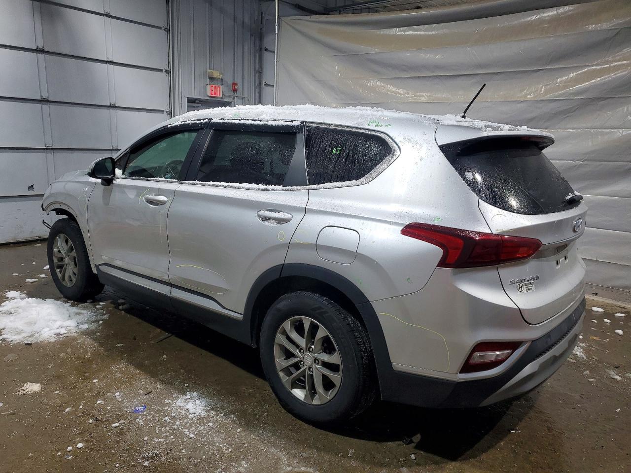 2019 HYUNDAI SANTA FE SE photo 2