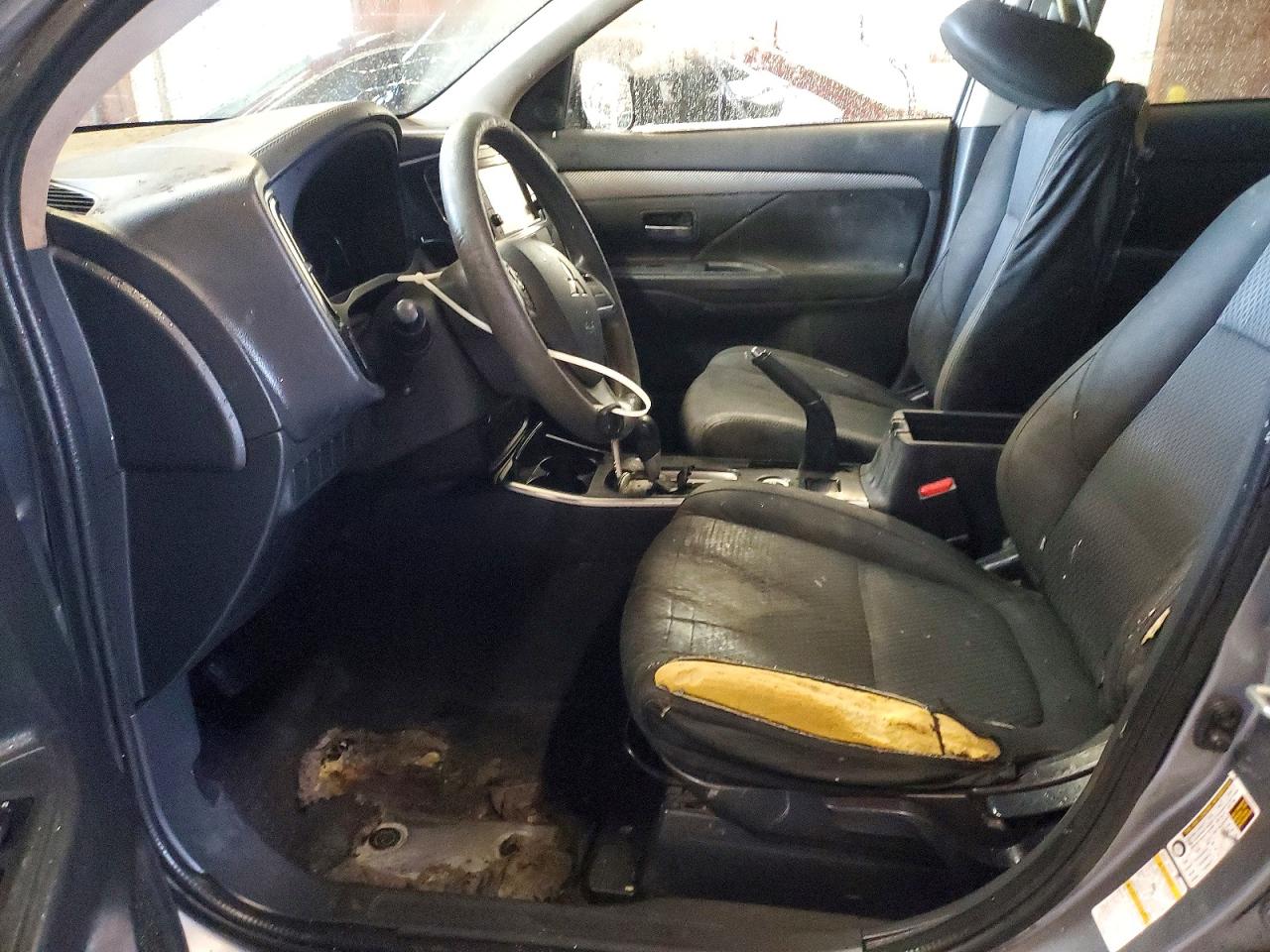 2018 MITSUBISHI OUTLANDER SE photo 7