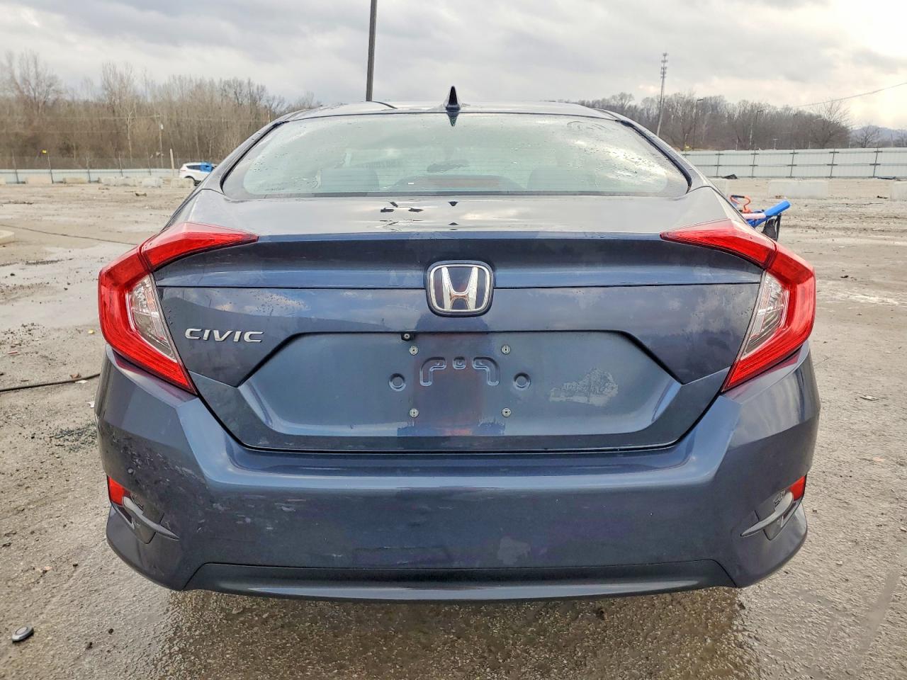 2017 HONDA CIVIC EX photo 6