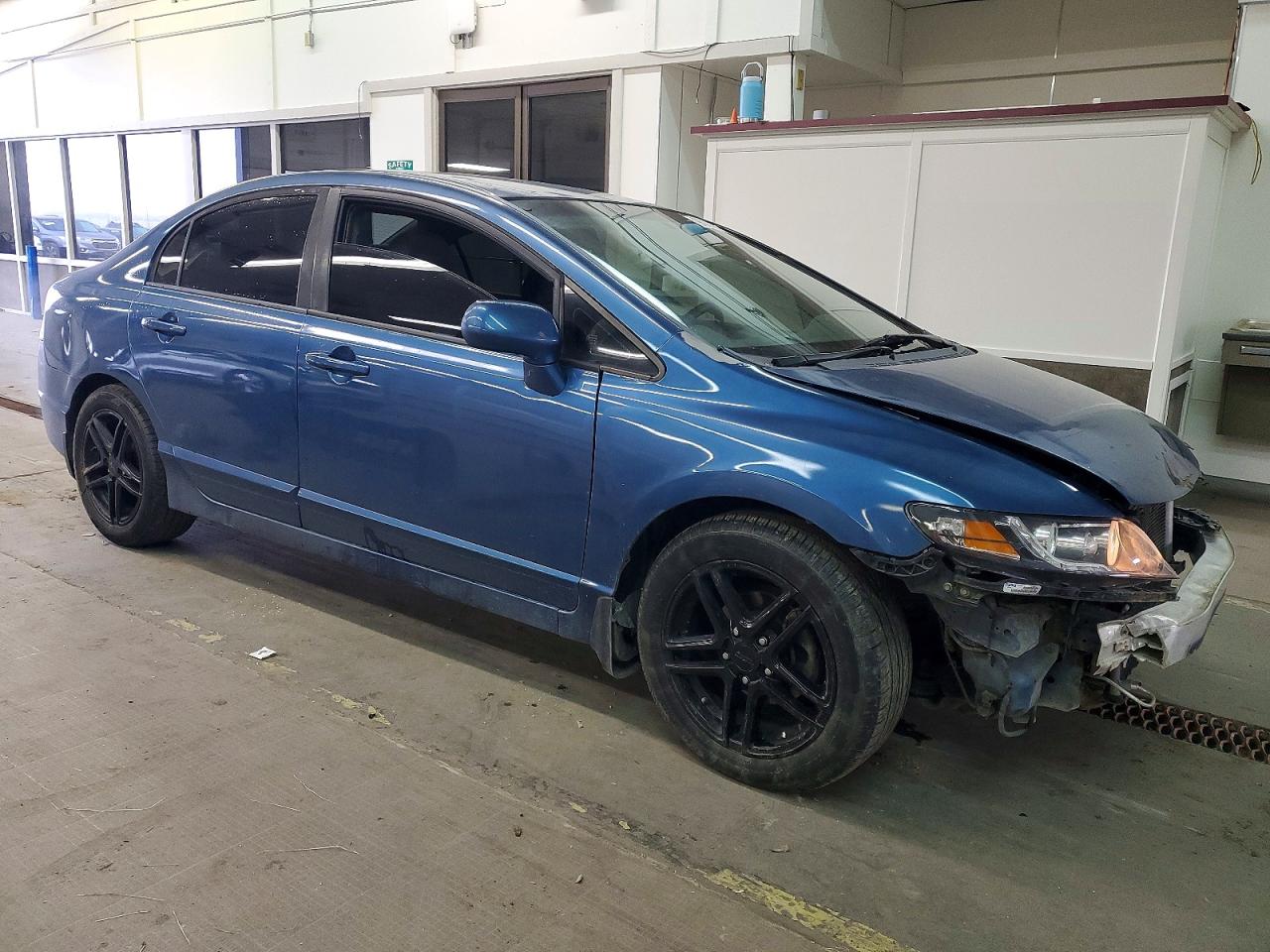 2010 HONDA CIVIC LX photo 4