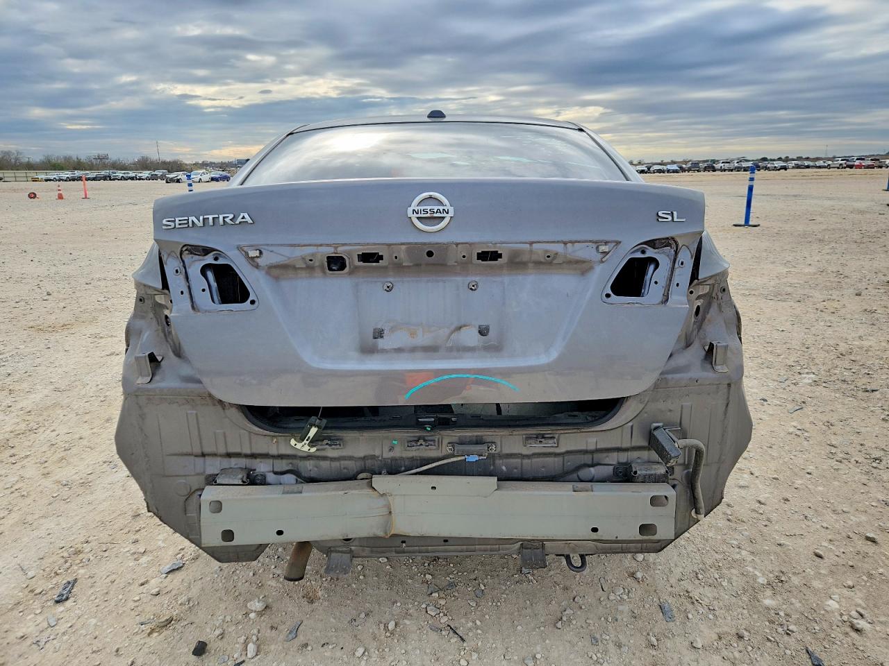 2015 NISSAN SENTRA S photo 6