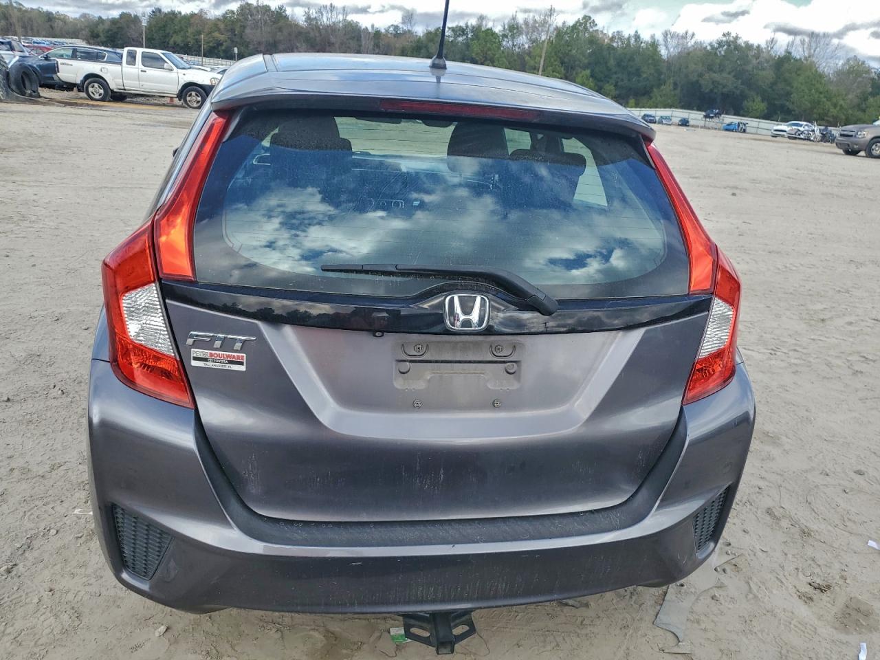 2015 HONDA FIT LX photo 6