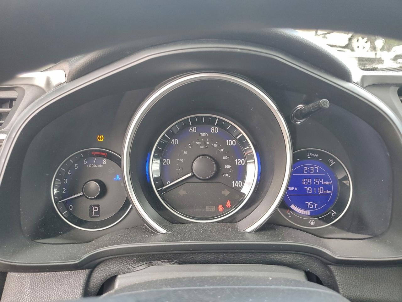 2015 HONDA FIT LX photo 9