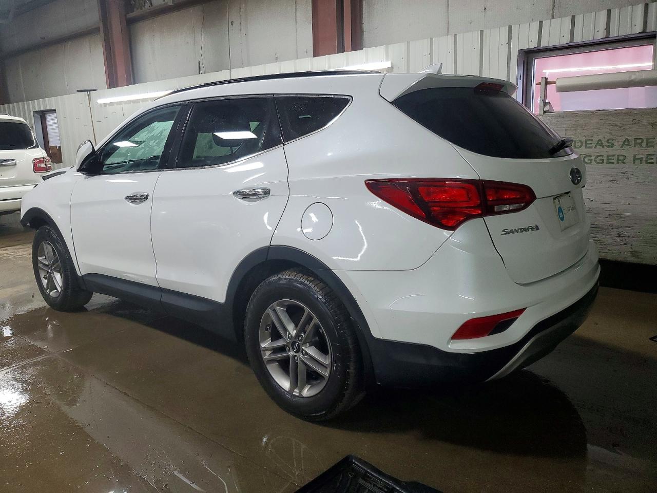 2017 HYUNDAI SANTA FE SPORT photo 2