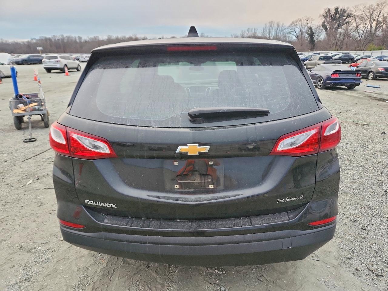 2020 CHEVROLET EQUINOX LS photo 6