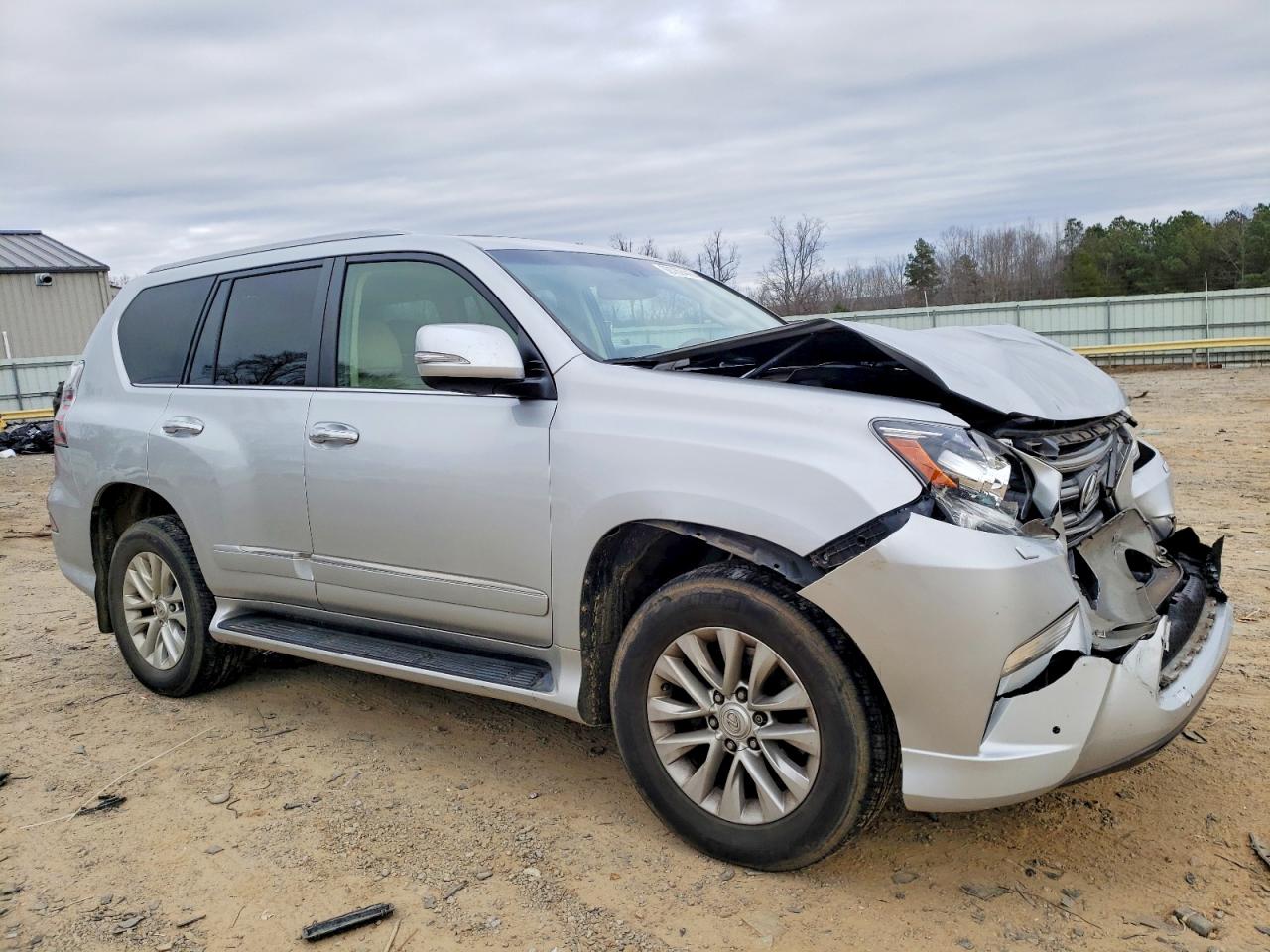 2016 LEXUS GX 460 photo 7