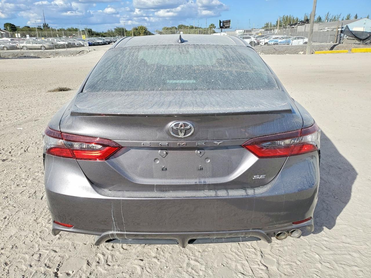 2024 TOYOTA CAMRY SE NIGHT SHADE photo 6