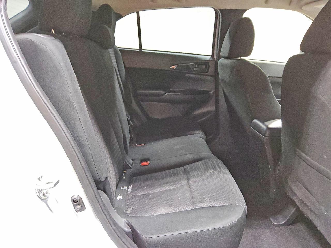 2024 MITSUBISHI ECLIPSE CROSS LE photo 11