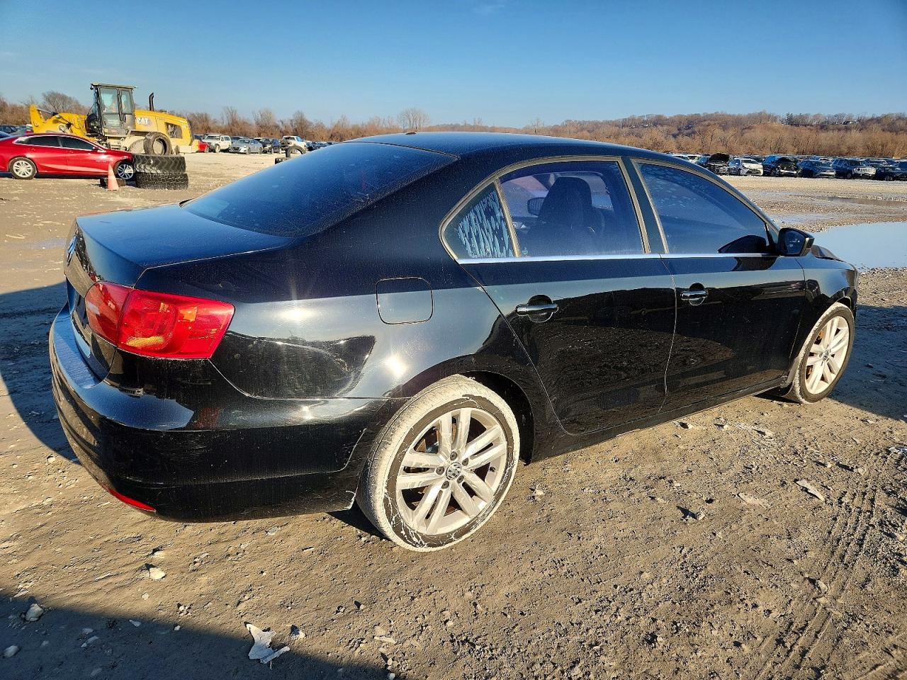 2013 VOLKSWAGEN JETTA BASE photo 3