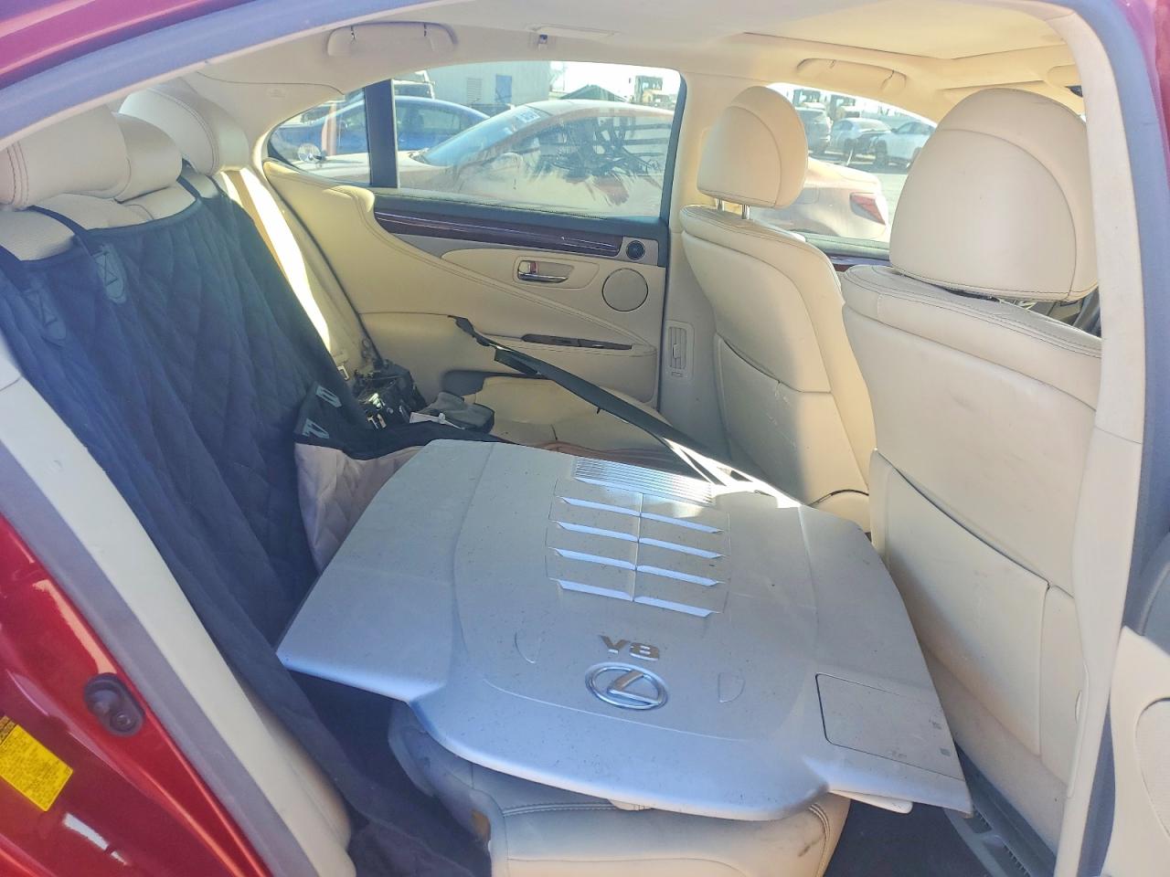 2014 LEXUS LS 460 photo 19