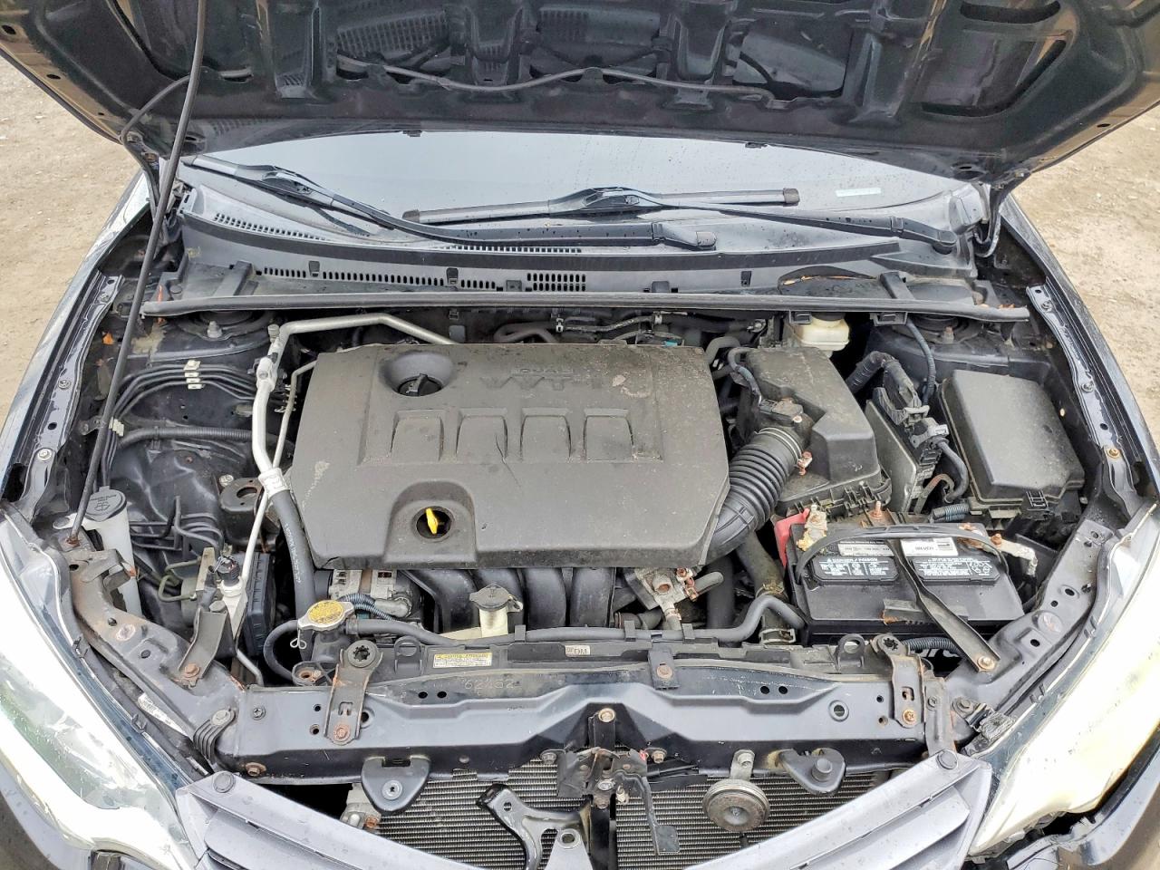 2015 TOYOTA COROLLA L photo 11