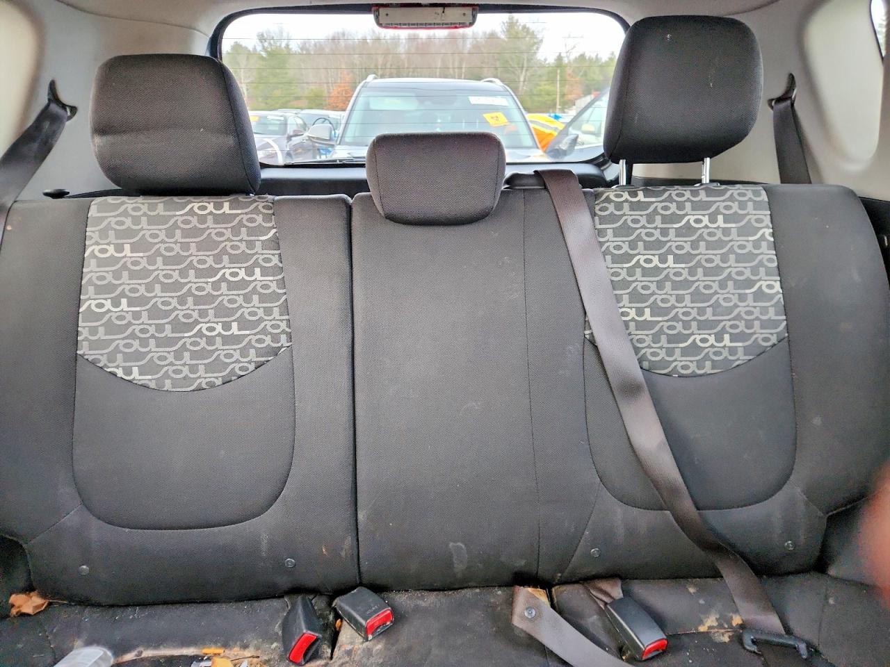 2011 KIA SOUL + photo 10