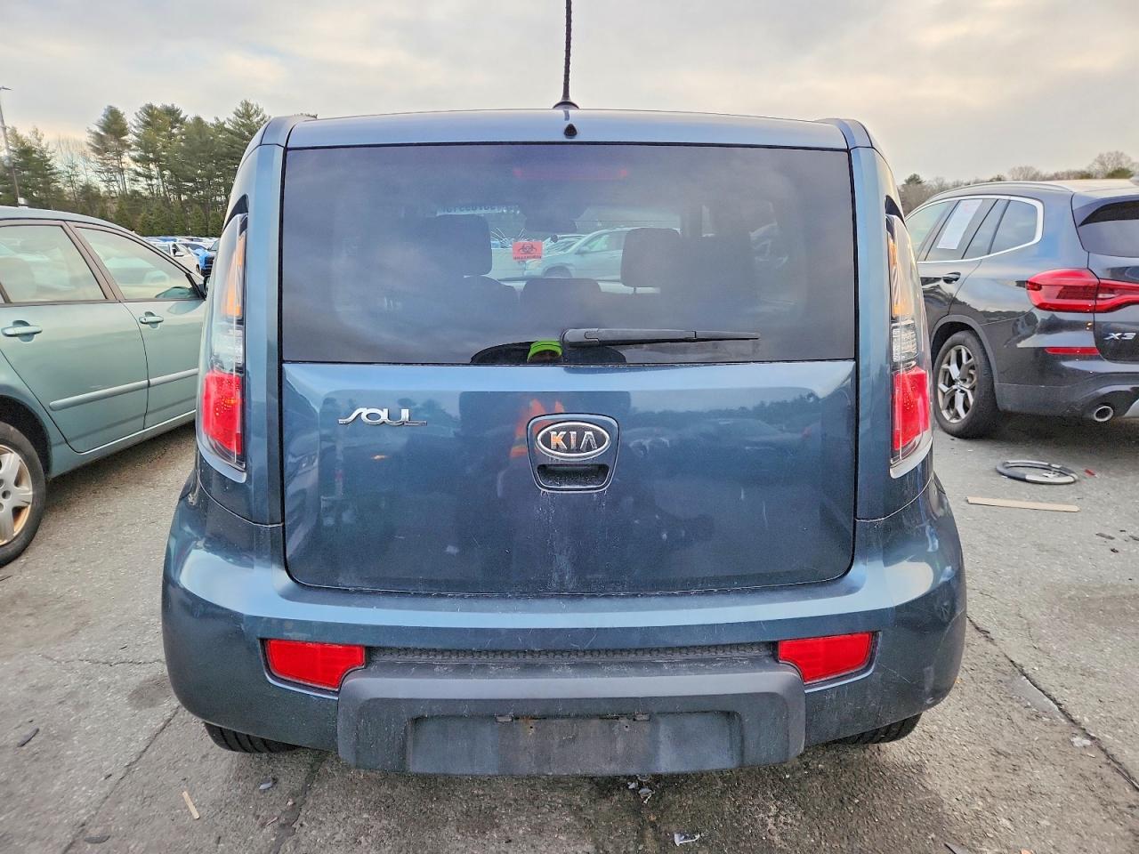 2011 KIA SOUL + photo 6