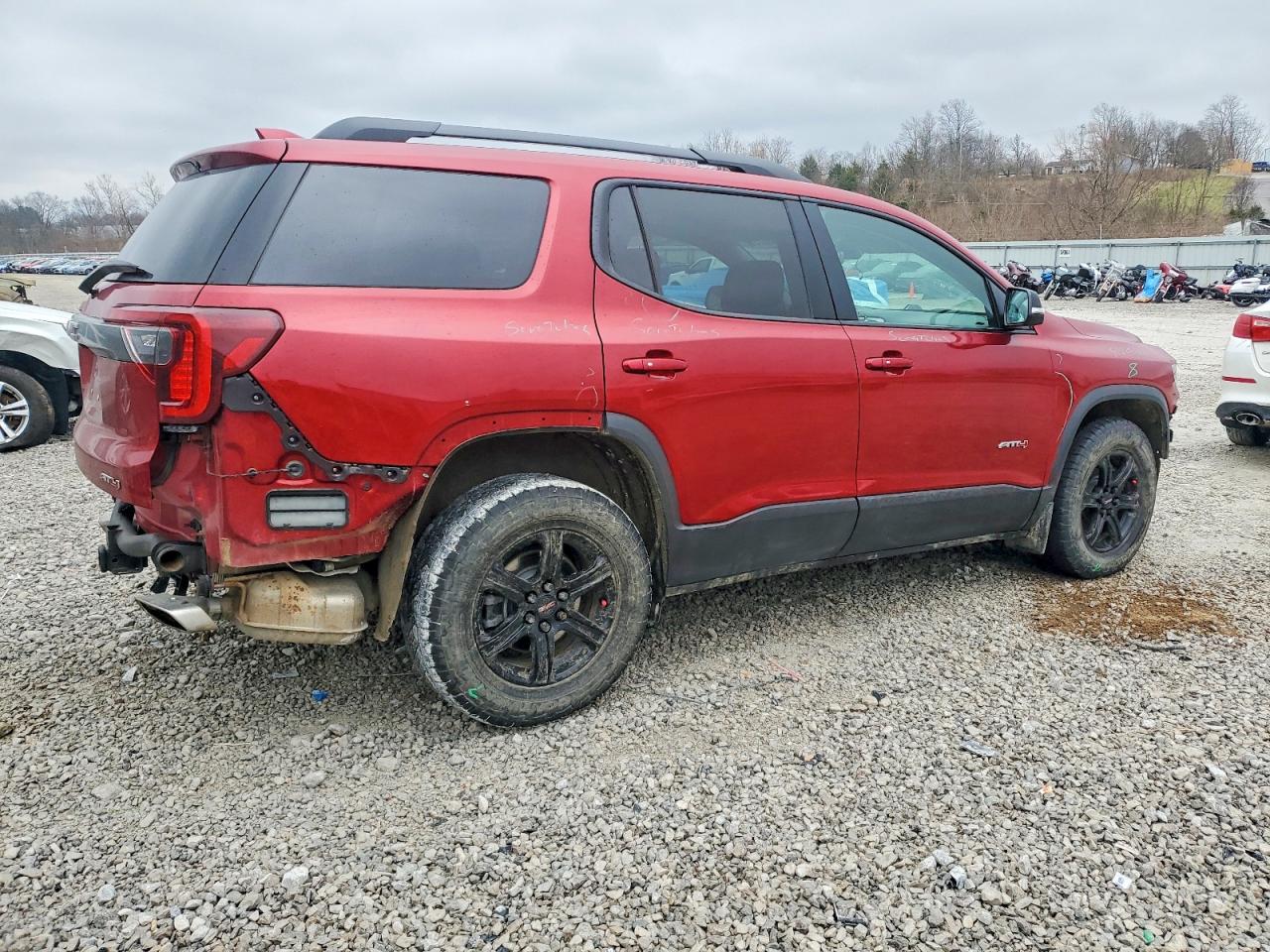 2023 GMC ACADIA AT4 photo 3