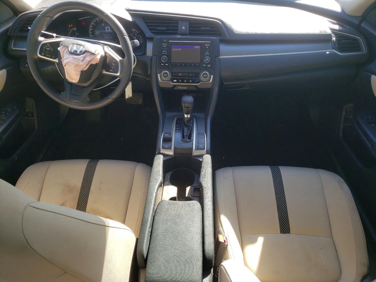 2016 HONDA CIVIC LX photo 8