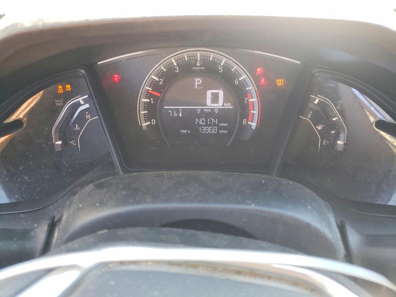 2016 HONDA CIVIC LX photo 9