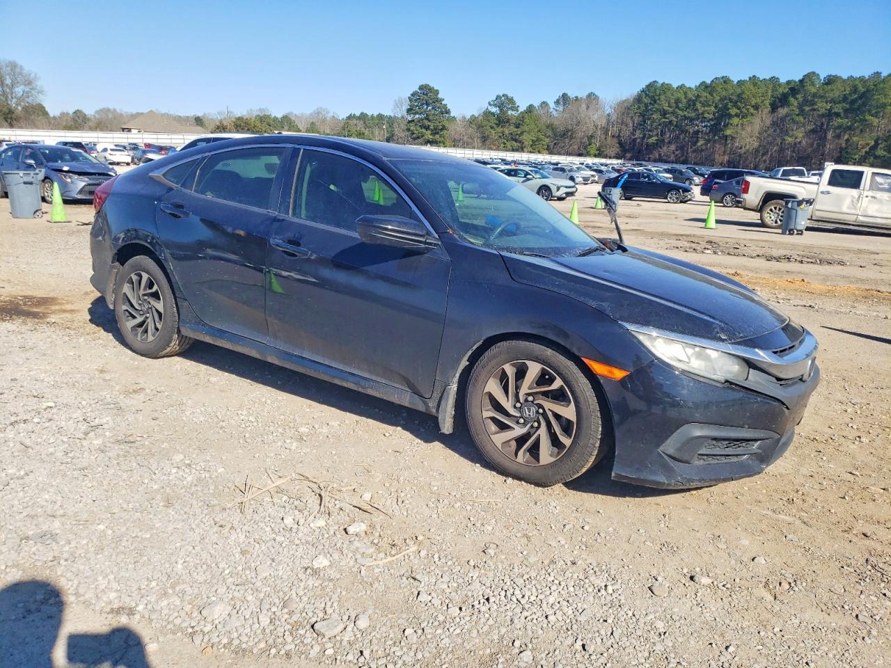 2016 HONDA CIVIC LX photo 4