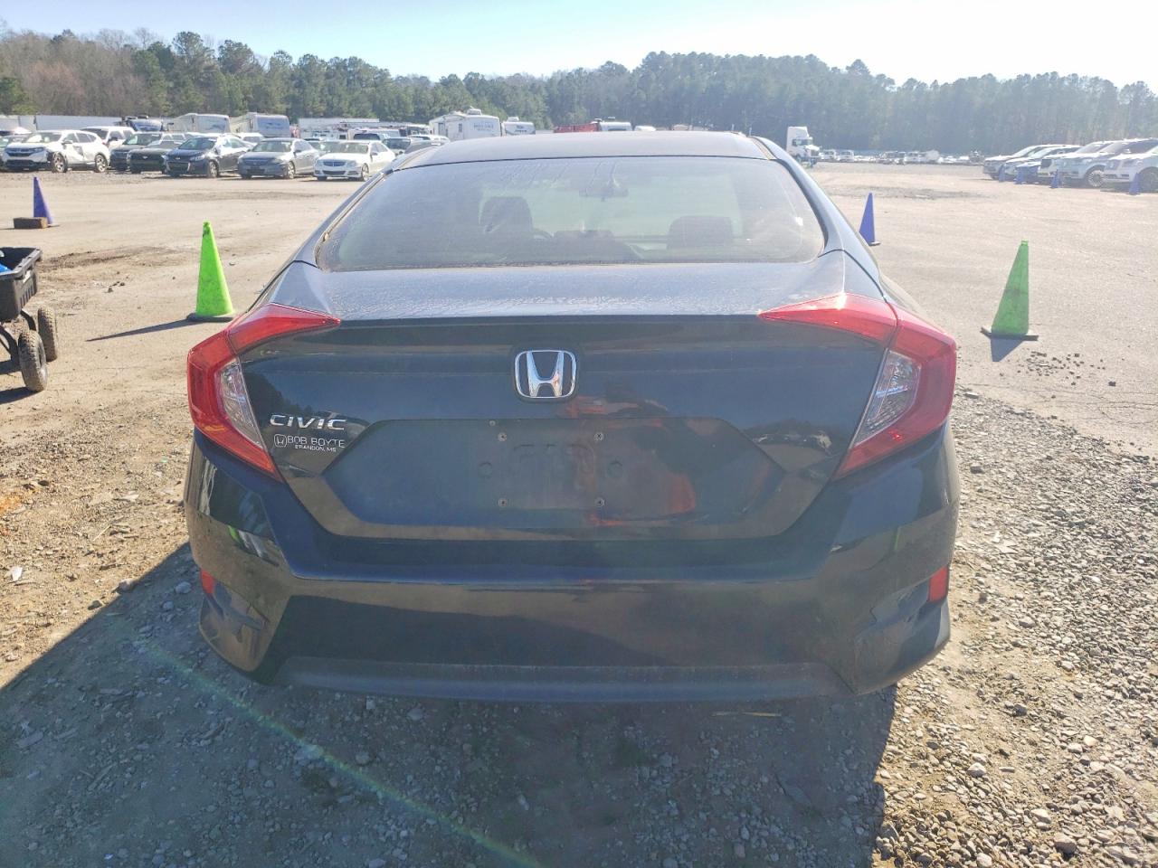 2016 HONDA CIVIC LX photo 6