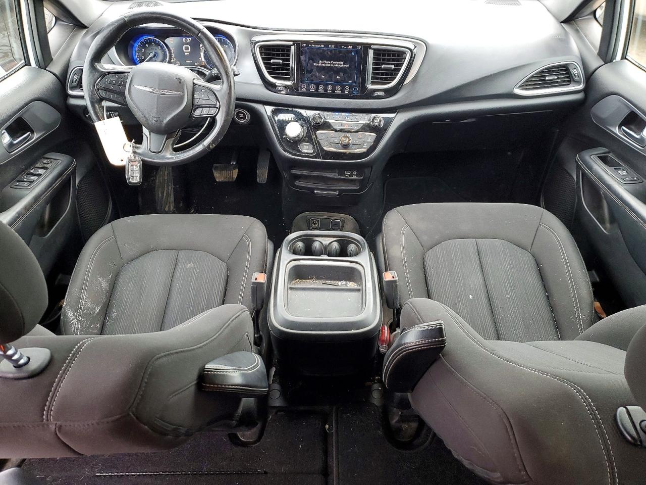 2019 CHRYSLER PACIFICA TOURING PLUS photo 8