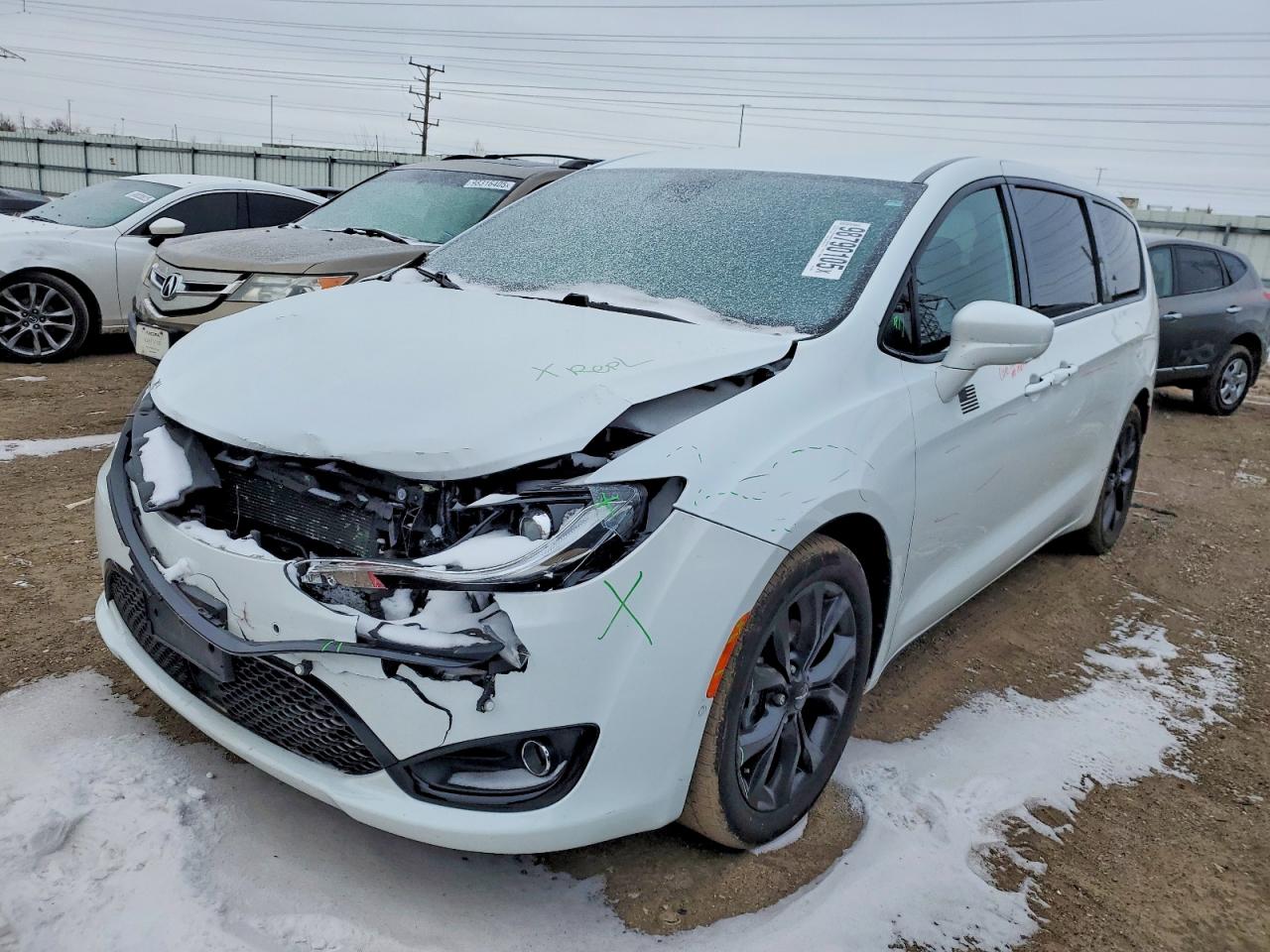 2019 CHRYSLER PACIFICA