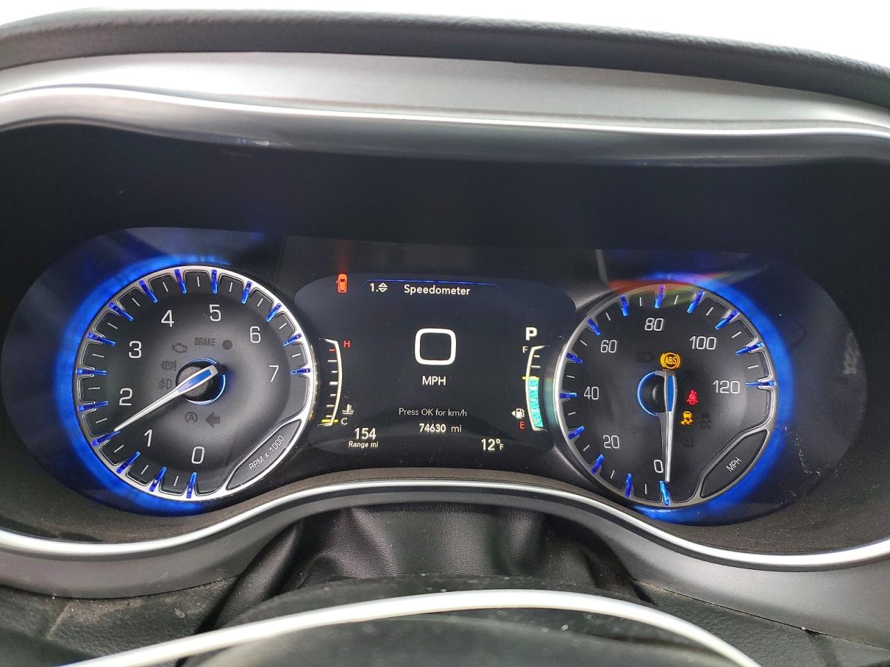 2019 CHRYSLER PACIFICA TOURING PLUS photo 9
