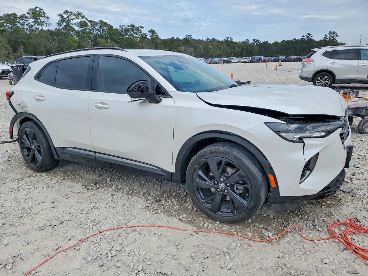 2023 BUICK ENVISION ESSENCE photo 4