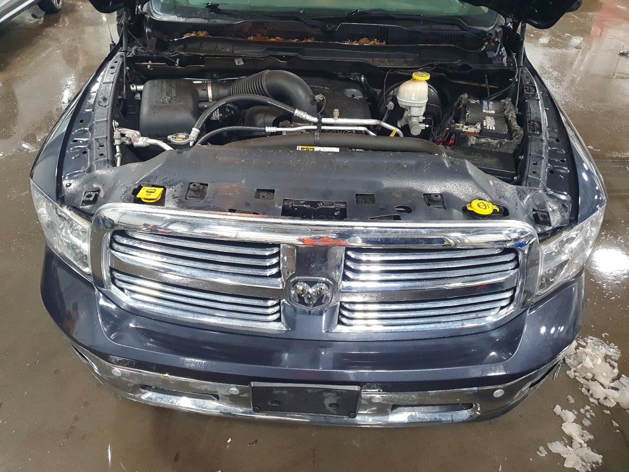 2017 RAM 1500 SLT photo 11