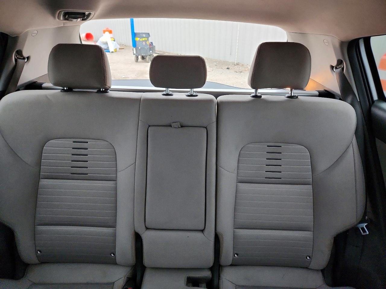 2017 KIA SPORTAGE LX photo 10
