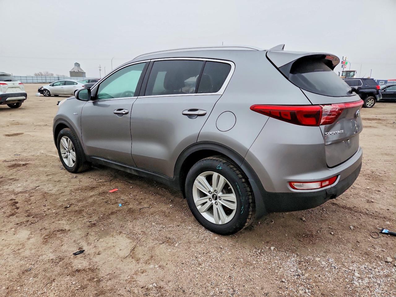 2017 KIA SPORTAGE LX photo 2