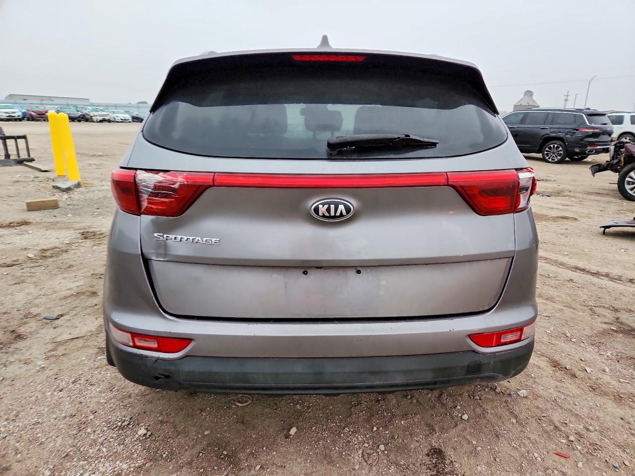 2017 KIA SPORTAGE LX photo 6
