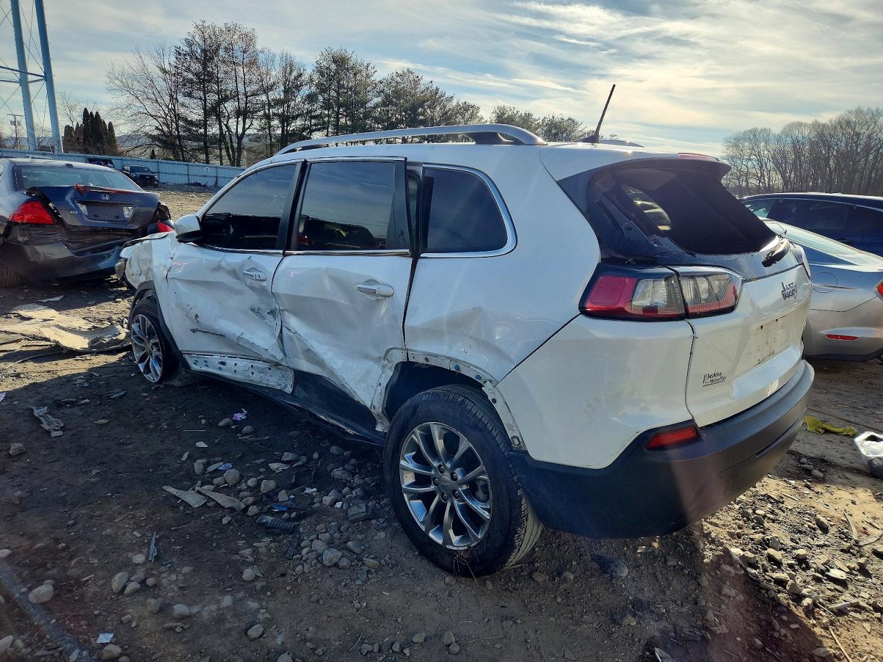 2019 JEEP CHEROKEE LATITUDE PLUS photo 2